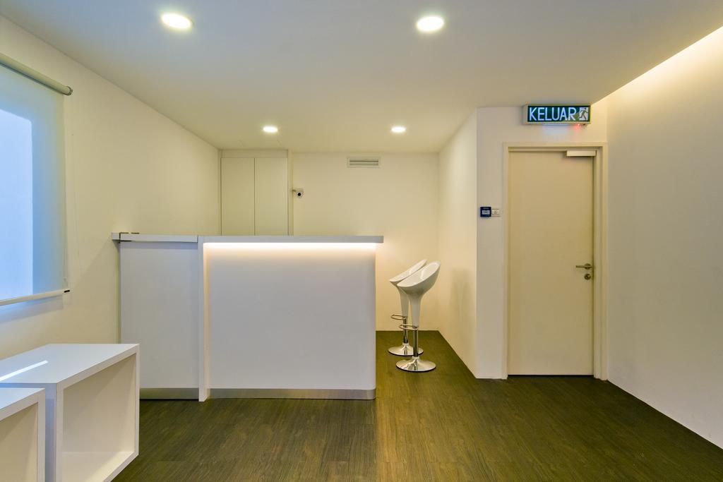 M Qube Hotel Sungai Dua Bukit Екстериор снимка