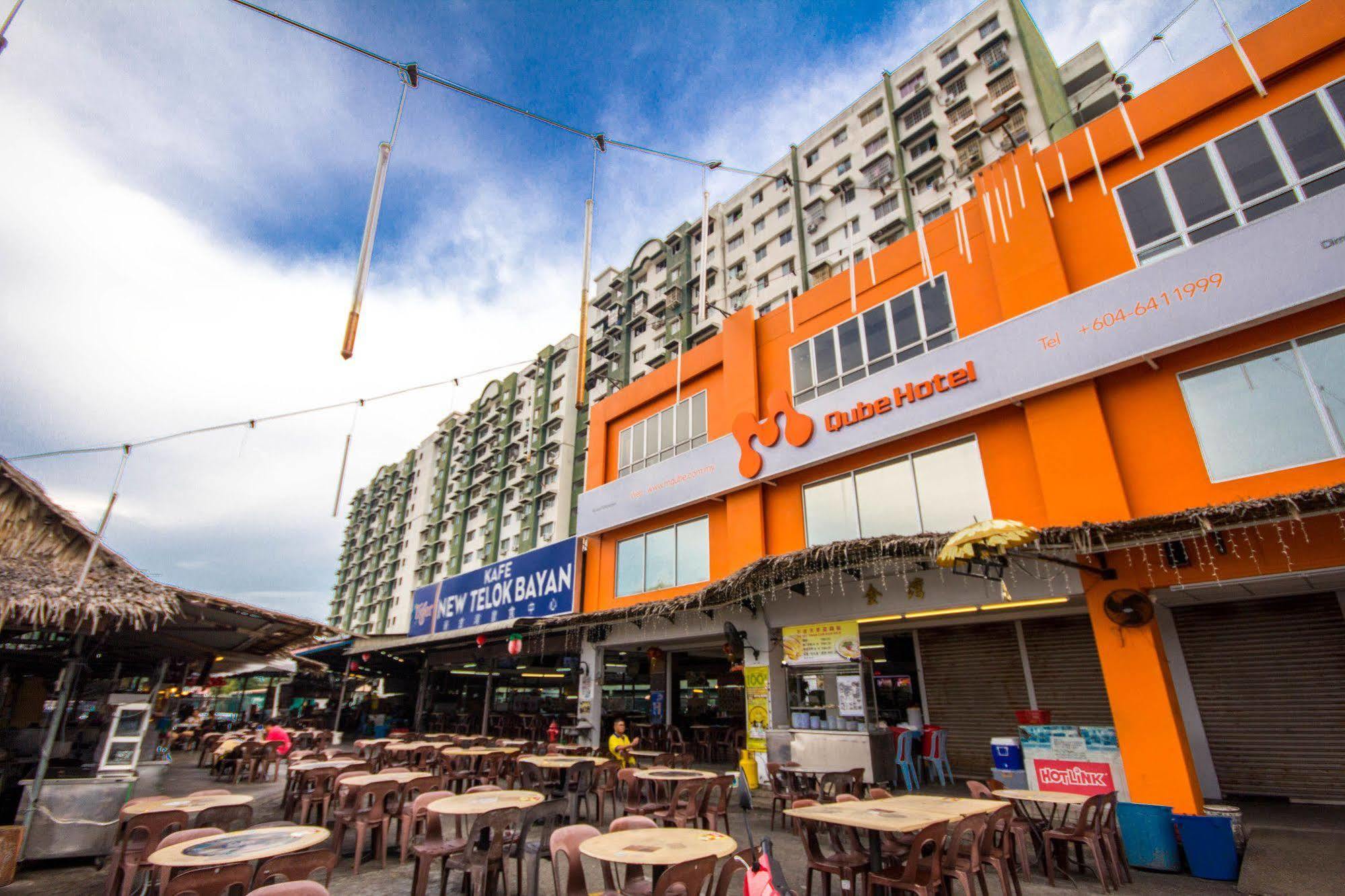 M Qube Hotel Sungai Dua Bukit Екстериор снимка
